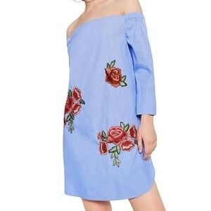 Zara Woman | MEDIUM Embroidered‎ Off Shoulder Tunic Dress